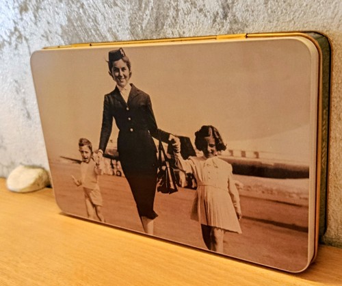 Alitalia scatola latta - di,