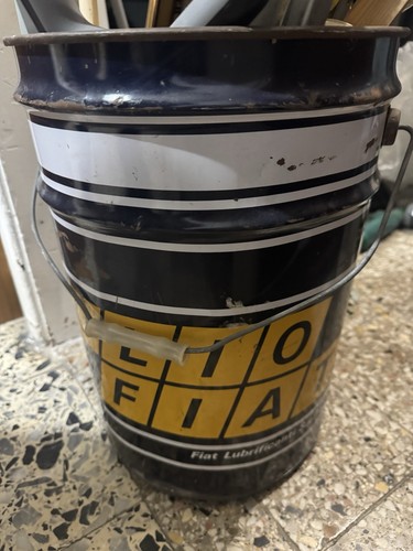 Fiat latta bidone olio - latta/bidone,