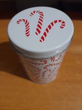 Scatola di latta bastoni